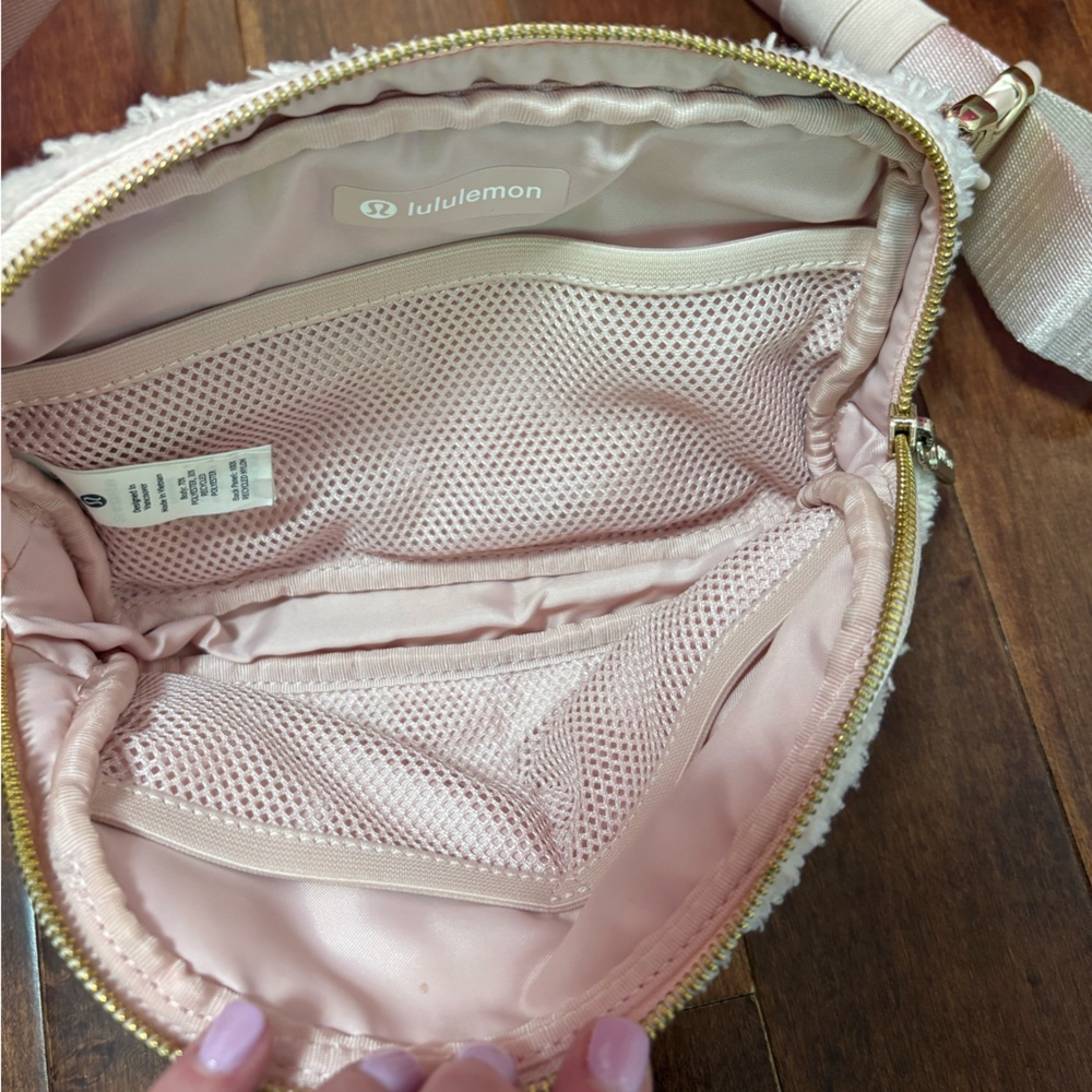 Pink Lululemon Fuzzy Crossbody/Belt Bag - Picture 4 of 8